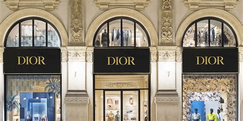 negozio dior torino
